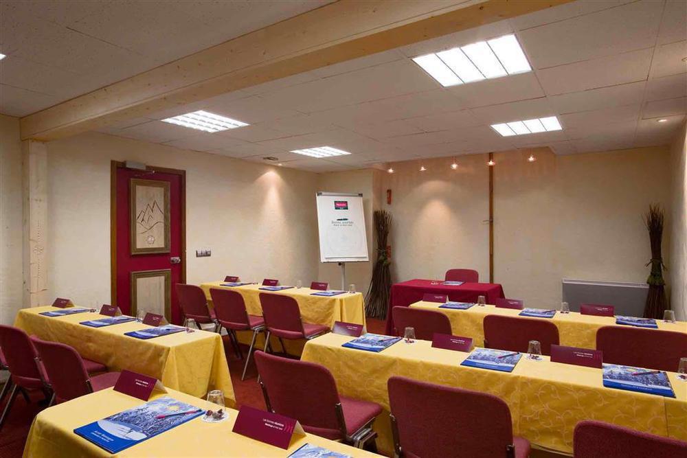 Hotel L'Eden Des Cimes - Vacances Bleues - Belle Plagne 2100 라 플라뉴 사업 사진